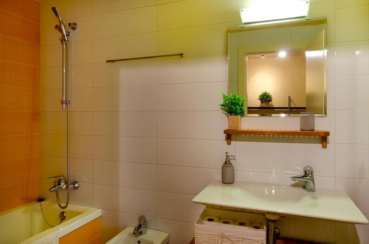 Devesa Park Apartment With Private Parking Girona Esterno foto